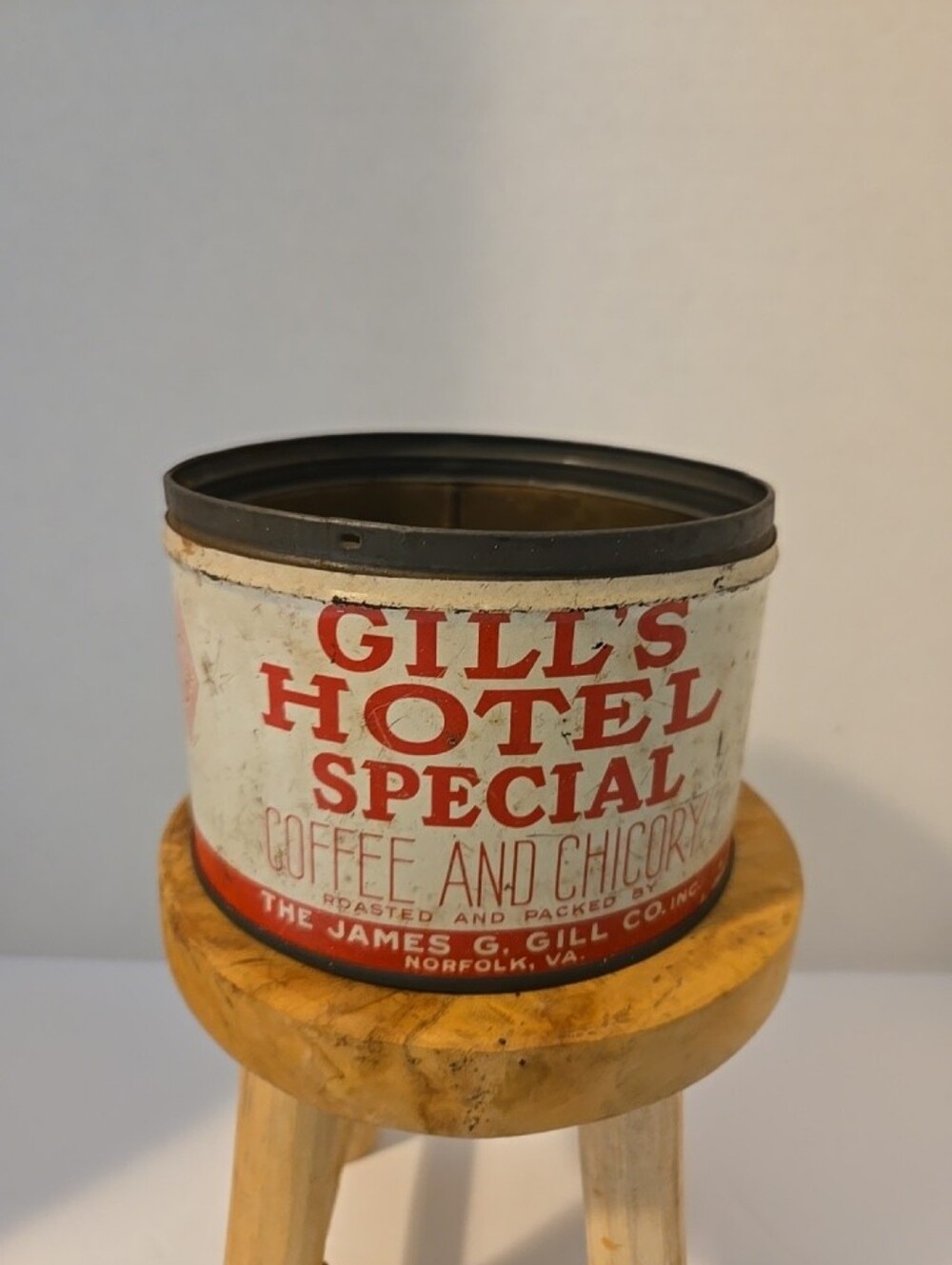 Vintage Gills Hotel Special Coffee Tin Norfolk Virginia